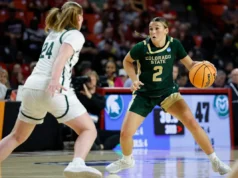 March Madness encerrou os mid-majors, já que ninguém chegou à segunda rodada do torneio feminino da NCAA pela primeira vez.