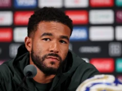 James ‘animado com o futuro’ após assinar novo contrato com o Chelsea