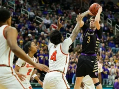 O basquete masculino Concord se afasta de Detroit Douglas pelo primeiro título D4