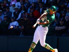 A bem-vinda multidão com lotação esgotada no estádio de Las Vegas para dar início ao fim de semana da grande liga