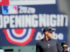 MLB Roundup: Yankees vencem Giants na noite de estreia; Dodgers iniciam defesa do título