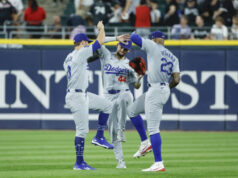 O ex-Dodger Jason Hayward se aposentou após 16 temporadas