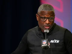 O Escotismo da NFL combina vencedores e perdedores: jatos! Experimente esta reinicialização. E David Bailey, da Texas Tech, parece incrível