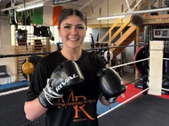 Boxeador ‘oprimido pelo apoio’ após conquista do título