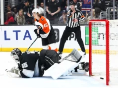Flyers venceram Kings por 4-3 nos pênaltis pela 4ª vitória em 5 jogos