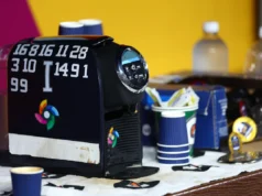 Máquina de café expresso do banco WBC da Itália é leiloada por US$ 16 mil