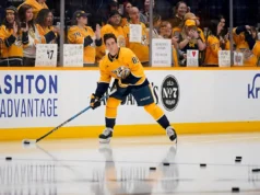 ASSISTIR: Ryan Ufko marca o primeiro gol incrível da NHL para Nashville Predators