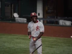 Classificação do beisebol ACC após 4 semanas