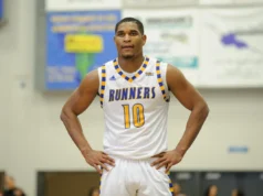 Ex-jogador do Cal State Bakersfield, proxenetismo do assistente técnico Kevin Mays, aguarda julgamento por outras acusações: relatório