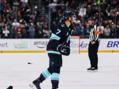 O Seattle Kraken assinou com o capitão Jordan Eberleke um contrato de dois anos