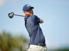 O convite de Arnold Palmer foi adiado por mais de uma hora devido à chuva