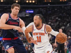 Leonard impulsionou o Clippers a superar os Knicks e chegar a 0,500 pela primeira vez desde novembro