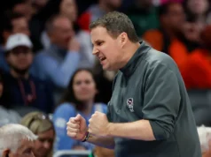 LSU demite o técnico de basquete masculino Matt McMahon e finaliza acordo para reintegrar Will Wade