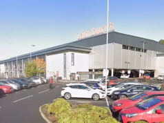 O gerente da Sainsbury ganha um pagamento de £ 11.853 depois que o chefe o demitiu no Dia Internacional do Homem após assinar licença médica