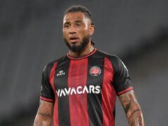 Crowley nomeou Kazim-Richards como o novo treinador principal