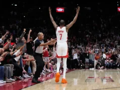 Kevin Durant ultrapassa Michael Jordan e ocupa o 5º lugar na lista de pontuação da NBA na vitória do Rockets