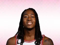 Billy Donovan sobre os comentários de Ayo Dosunmu sobre arremessos de médio porte: Acredito em jogar com os pontos fortes de um jogador