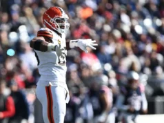 O GM dos Browns, Andrew Berry, fala sobre os rumores comerciais de Myles Garrett