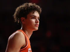 Keaton Wagler ganhou honras All-American e a bandeira da camisa