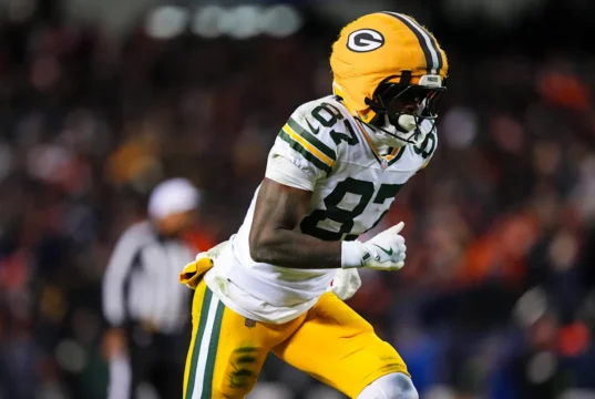 Romeo Dubs e Patriots supostamente concordam com um contrato de 4 anos no valor de quase US$ 70 milhões em agência gratuita