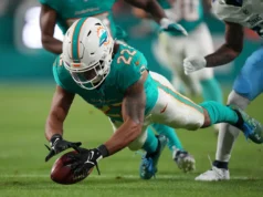 O New York Giants está assinando com o safety Elijah Campbell um contrato de um ano