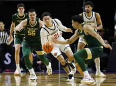 AZTECS rola Rams 71-62 com forte defesa e rebotes