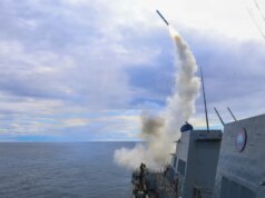 EUA sofrem primeiras baixas em combate à medida que o contra-ataque do Irã se expande