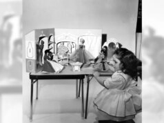 No dia 9 de março, a boneca Barbie fez sua estreia