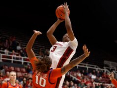 Stanford varre Clemson para reforçar as esperanças do torneio WBB NCAA