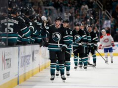 San Jose Sharks venceu Montreal Canadiens no McLean Celebrini SAP Center