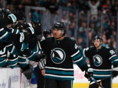 San Jose Sharks perto de assinar novo contrato com Kiefer Sherwood