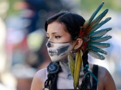 A dança asteca em San Jose é uma celebração da história e cultura mexicana