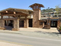 O hotel Bay Area foi comprado por meio de execuções hipotecárias de empréstimos imobiliários fracassadas