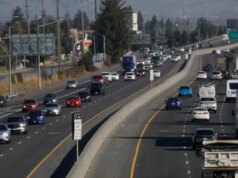 O novo horário da faixa de carona da Rodovia 101 entra em vigor em Sonoma, condado de Marin, após a mudança impopular de setembro