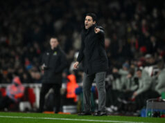 Meio-campista do Arsenal a 1 cartão de suspensão da Liga dos Campeões