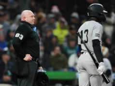 Os Yankees estão 5 a 5 no ABS Challenge com o árbitro Mike Estabrook atrás da placa
