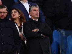 Rumores: Al-Hilal quer Richard Hughes