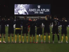 Clube e torcedores prestaram homenagem ao goleiro adolescente