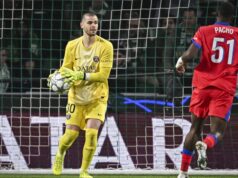 Por que Lucas Chevalier é a jogada errada para o Tottenham?