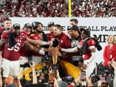 Kurt Cignetti, de Indiana, lucra na disputa pelo título com extensão de 8 anos no valor de US$ 13,2 milhões por ano