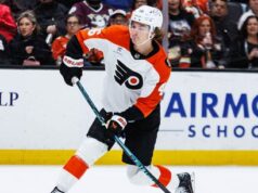 Os Flyers dão as boas-vindas a Trevor Zegras de volta a Anaheim