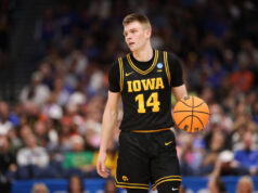 Como transmitir ao vivo Iowa x Flórida: Torneio March Madness 2026 da NCAA, canal de TV