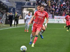 Relatório: Tottenham Hotspur pretende contratar zagueiro de £ 43 milhões