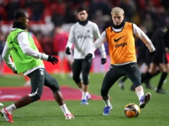 Os meios de comunicação franceses acreditam conhecer os dois jogadores que serão titulares no Chelsea x PSG esta semana