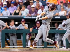 Texas A&M conquistou uma vitória por 6-3 sobre Oakland no jogo 1 do doubleheader