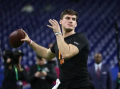Cardinals negociam por um QB no ESPN NFL Mock Draft 2026.