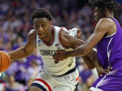 Tarris Reed Jr. Estatísticas hoje: o grande homem da UConn publica uma linha de estatísticas invisível para salvar Huskies desde o torneio de 1968