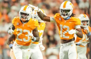 O técnico de segurança do Colorado, Von Bell, elogiou Boo Carter como um talento de elite