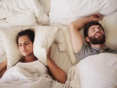 A insônia e a apnéia do sono juntas aumentam dramaticamente o risco de doenças cardíacas