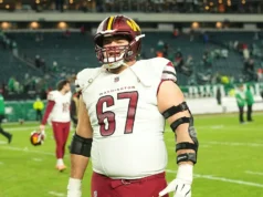 Os Commanders concordaram com um novo contrato de dois anos com o OL Nick Allegretti